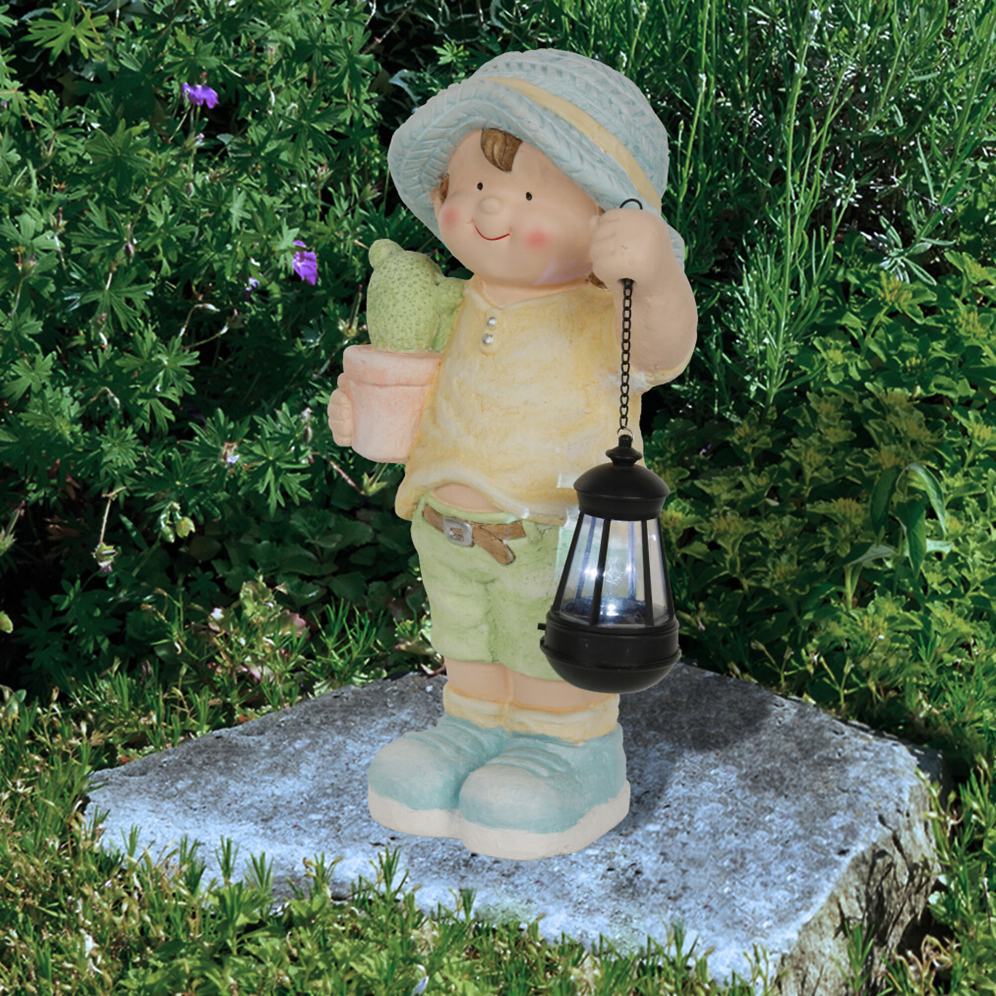 Alpine Corporation, Solar Boy Statue Holding Lantern With LED Light, Model# QWR1368SLR
